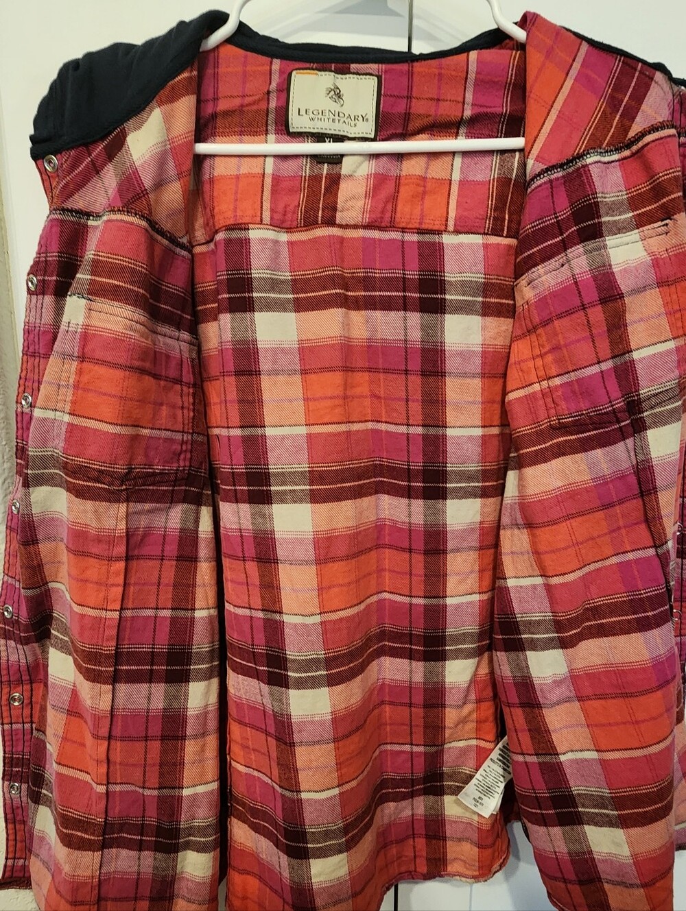 Legendary Whitetails plaid 98% cotton black hooded jacket snap front buttons - Picture 5 of 14